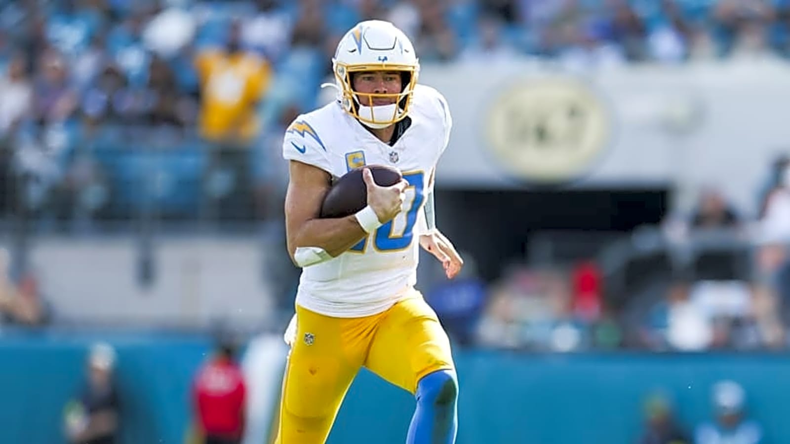 Justin Herbert comments on another Chargers starting lineup change