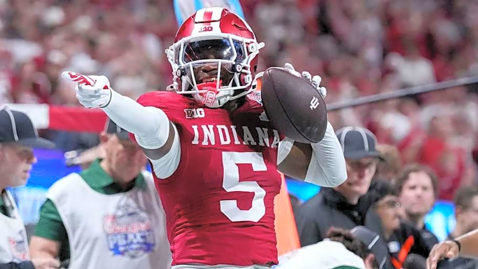 National Champion CB Looks Like Ideal Fit for Chargers' New Defensive Coordinator