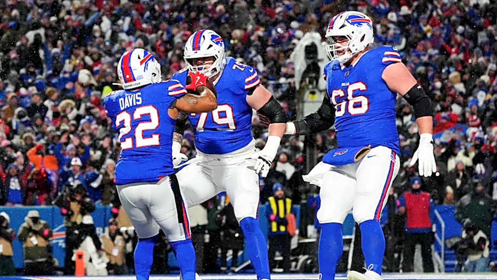 Bills&#39; camera-shy starter reveals his mother&#39;s advice for &#39;Hard Knocks&#39;