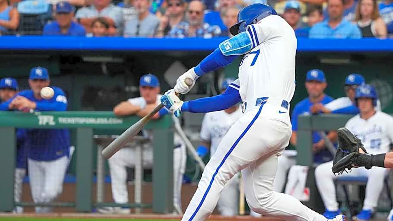 Royals Break Insane 56-Game Drought In Much-Needed Win Over Pirates