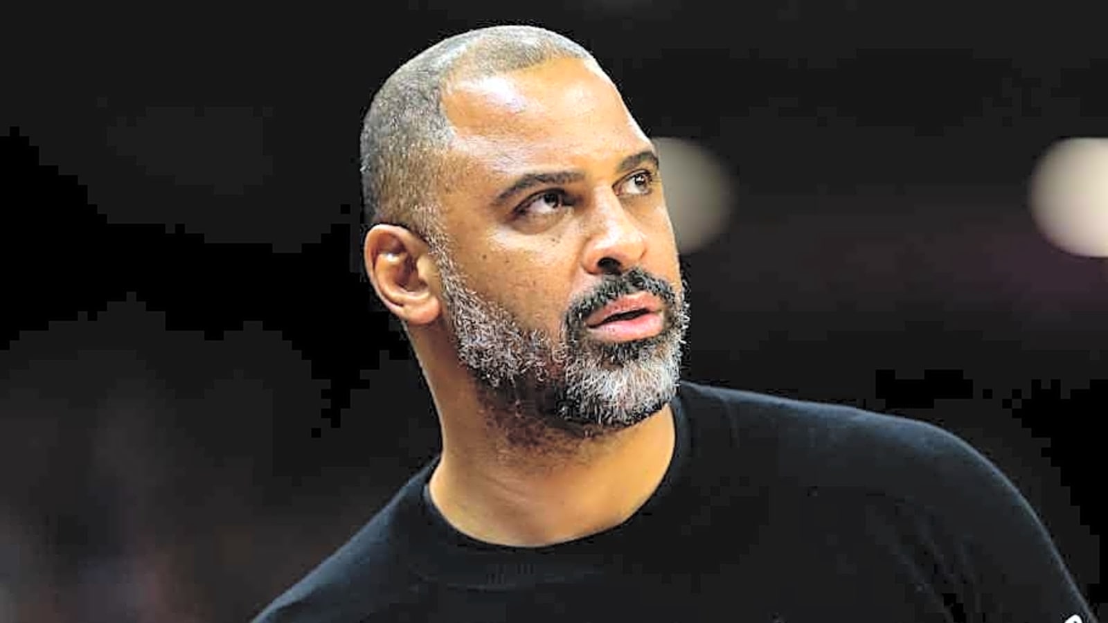 Rockets' Star Forward Questionable to Play vs. Kings