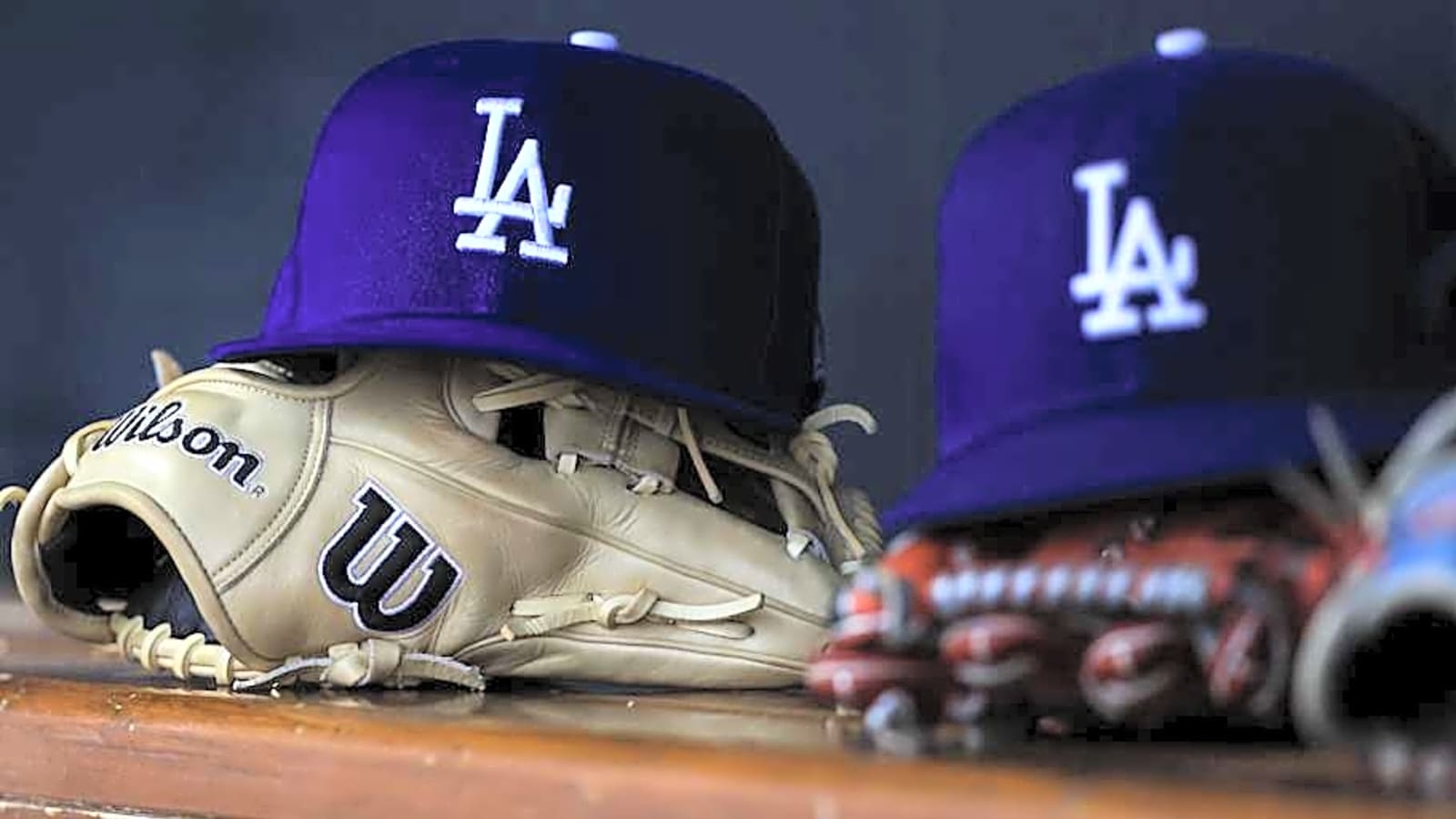 Phillies Complete Trade With Dodgers Centered Around Pitcher
