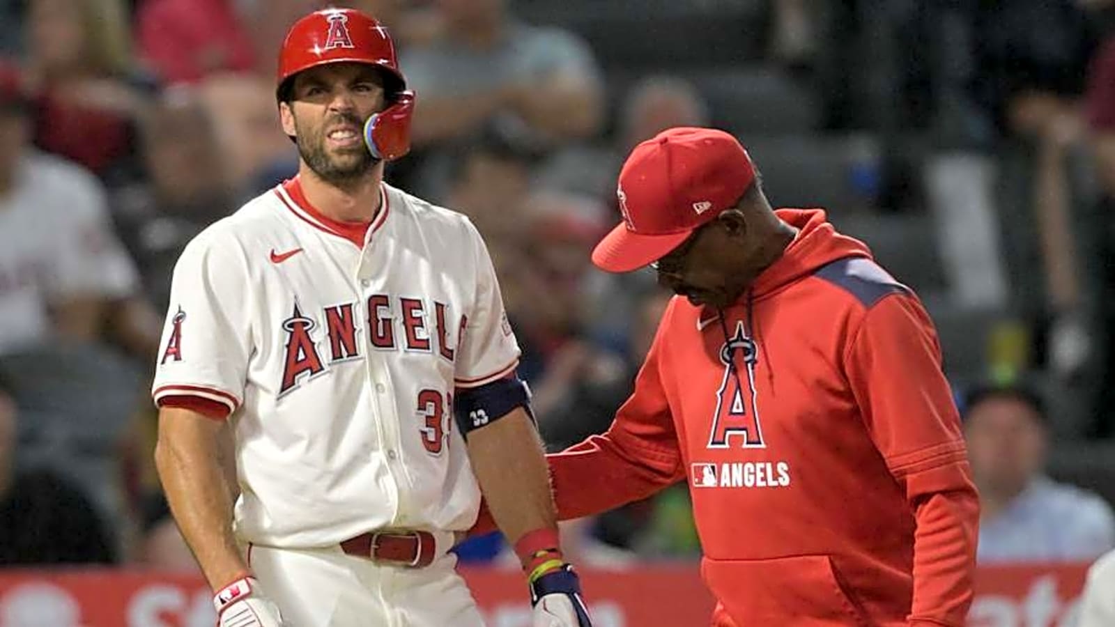 Angels Notes: All-Star Breaks Hand, Ron Washington Talks Retirement, Major Trade Updates