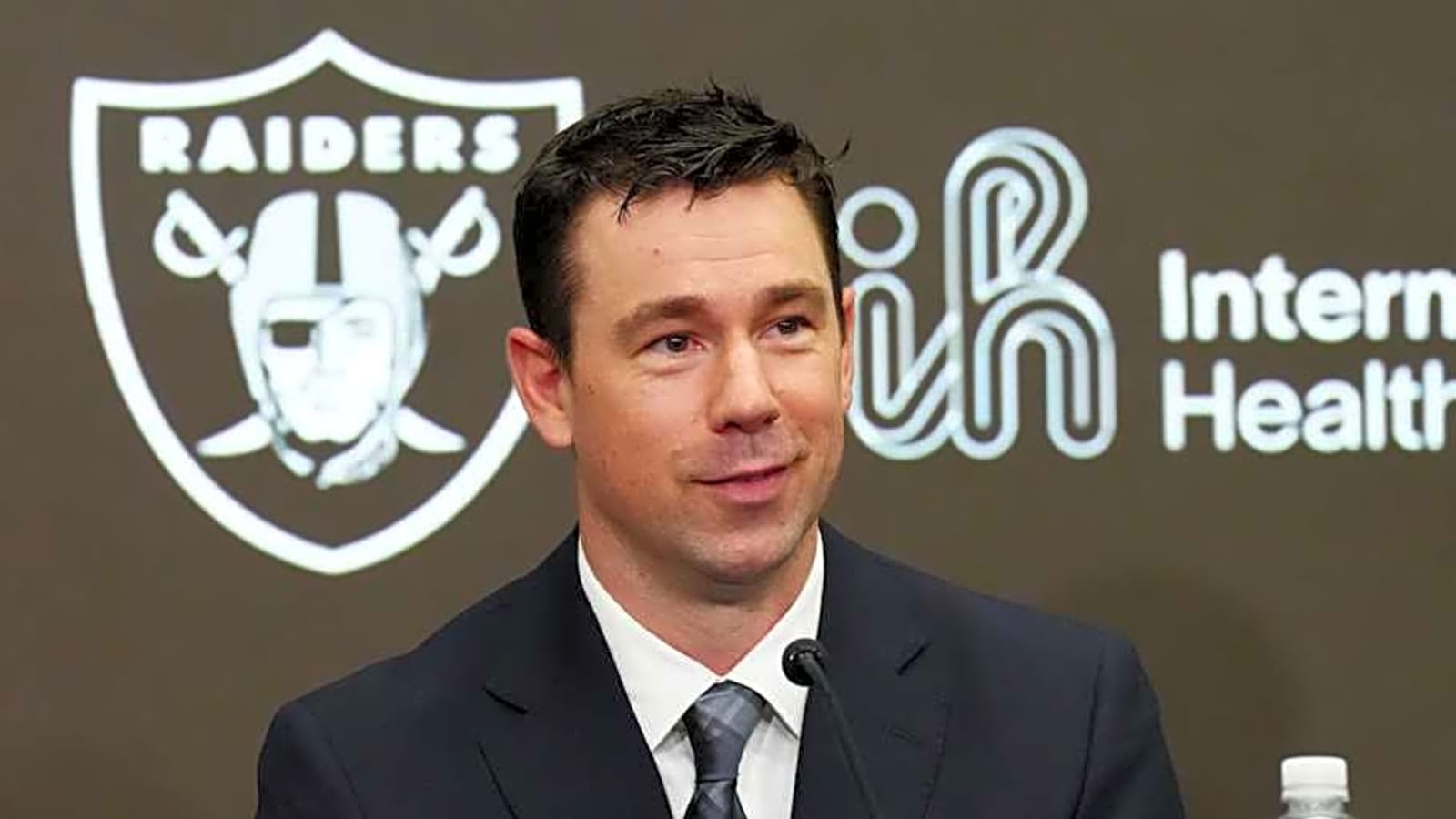 One Familiar Face Who Must Return to the Raiders