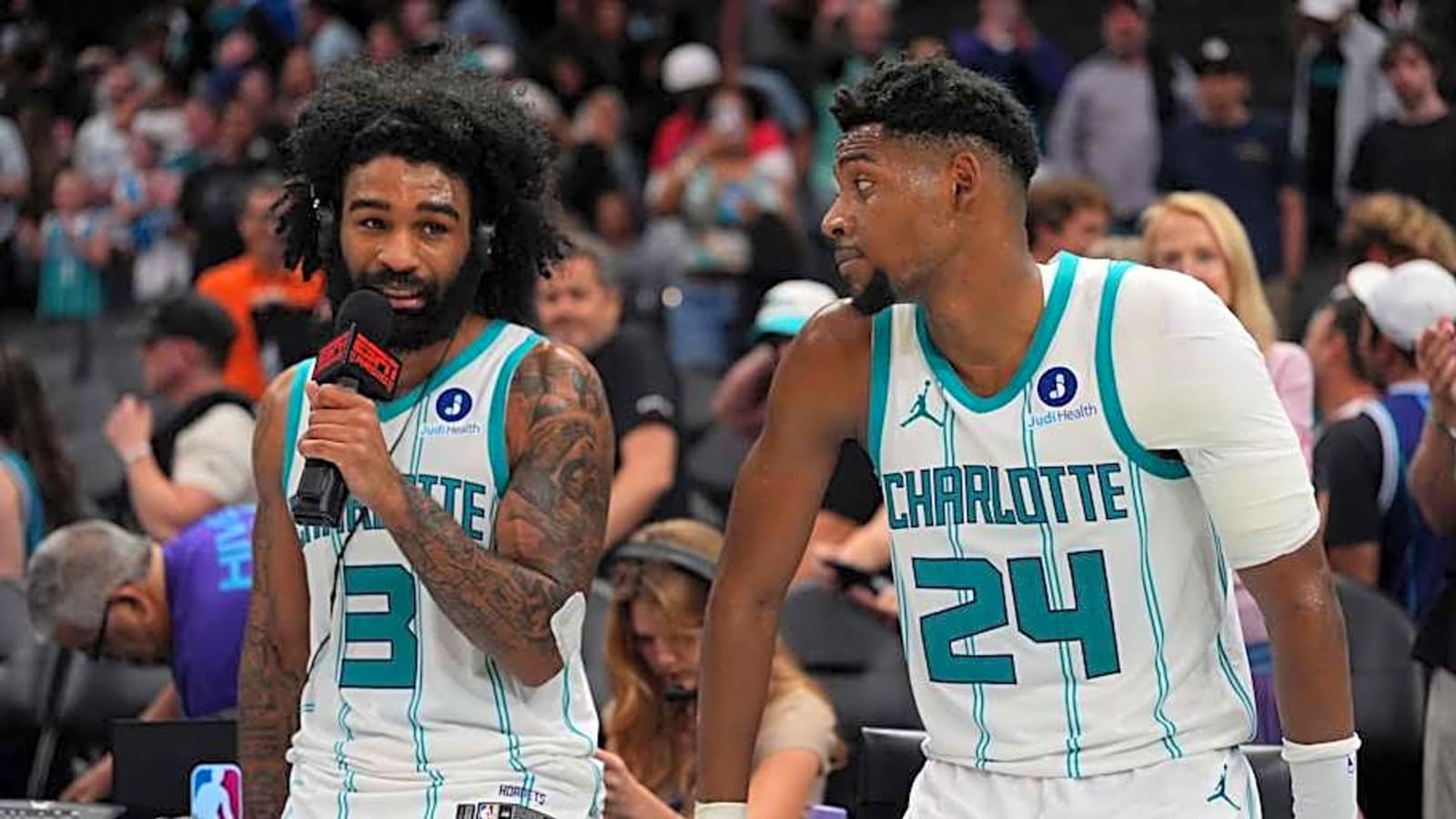 Jeff Peterson Clearly States His Intentions to Re-Sign Coby White in Charlotte