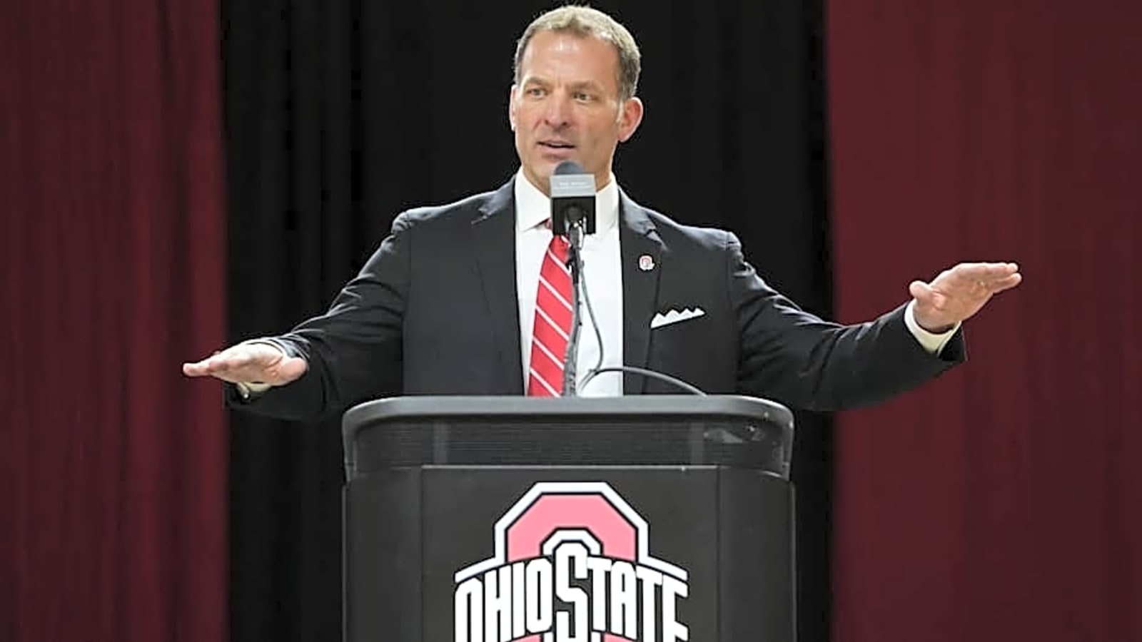 Ohio State doesn&#39;t need to speak to NCAA on Arkansas&#39; behalf