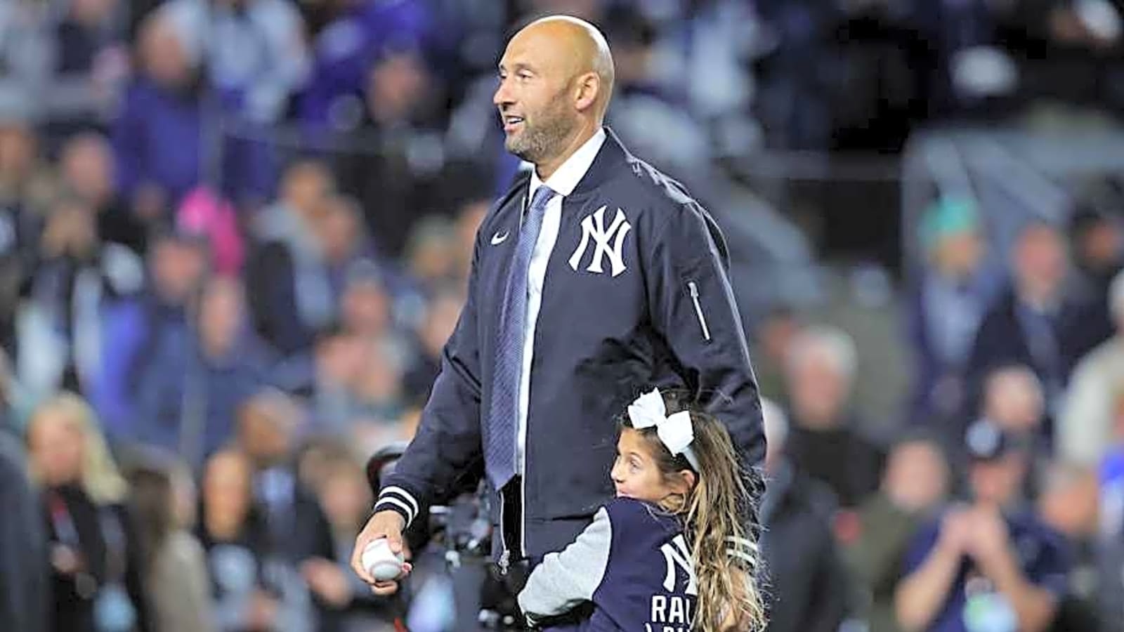 New York Yankees first ballot Hall of Famer Derek Jeter awarded honorary University of Michigan degree