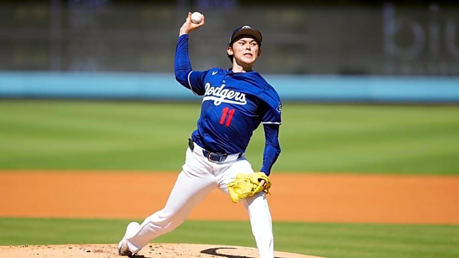 Dodgers Manager Continues to Downplay Roki Sasaki&#39;s Potential Impact This Season