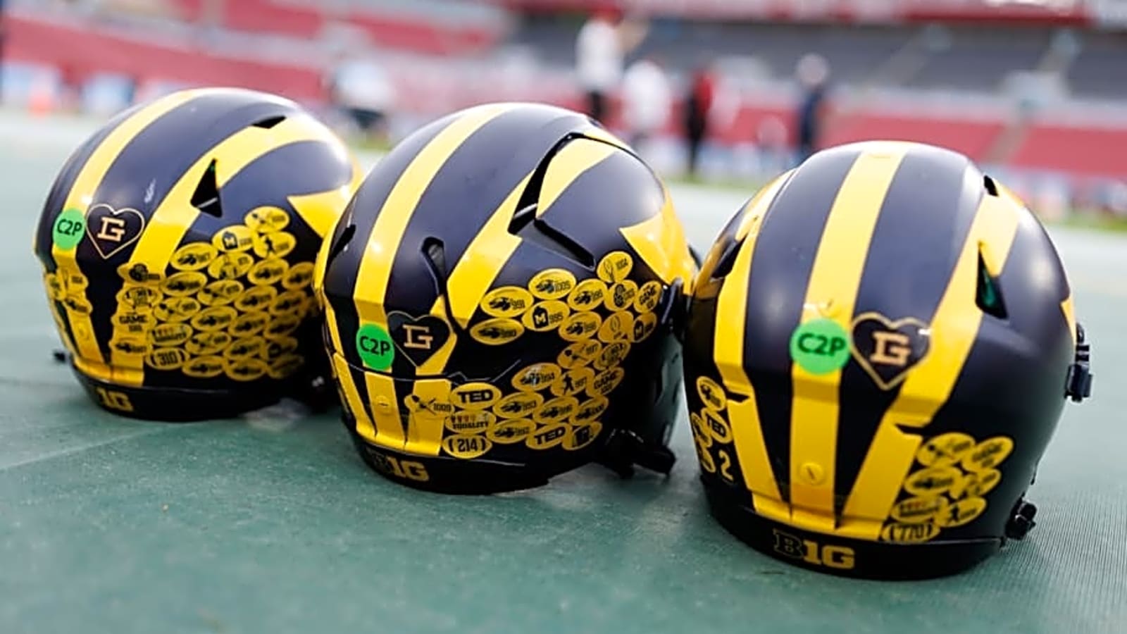 Michigan Football transfer commits to Boston College
