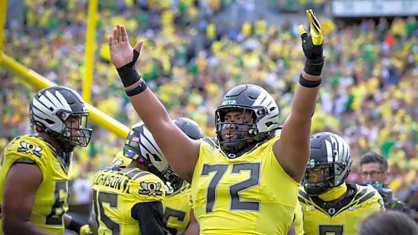 Oregon Ducks&#39; A&#39;lique Terry Highlights Iapani &#39;Poncho&#39; Laloulu&#39;s Growth, Maturity