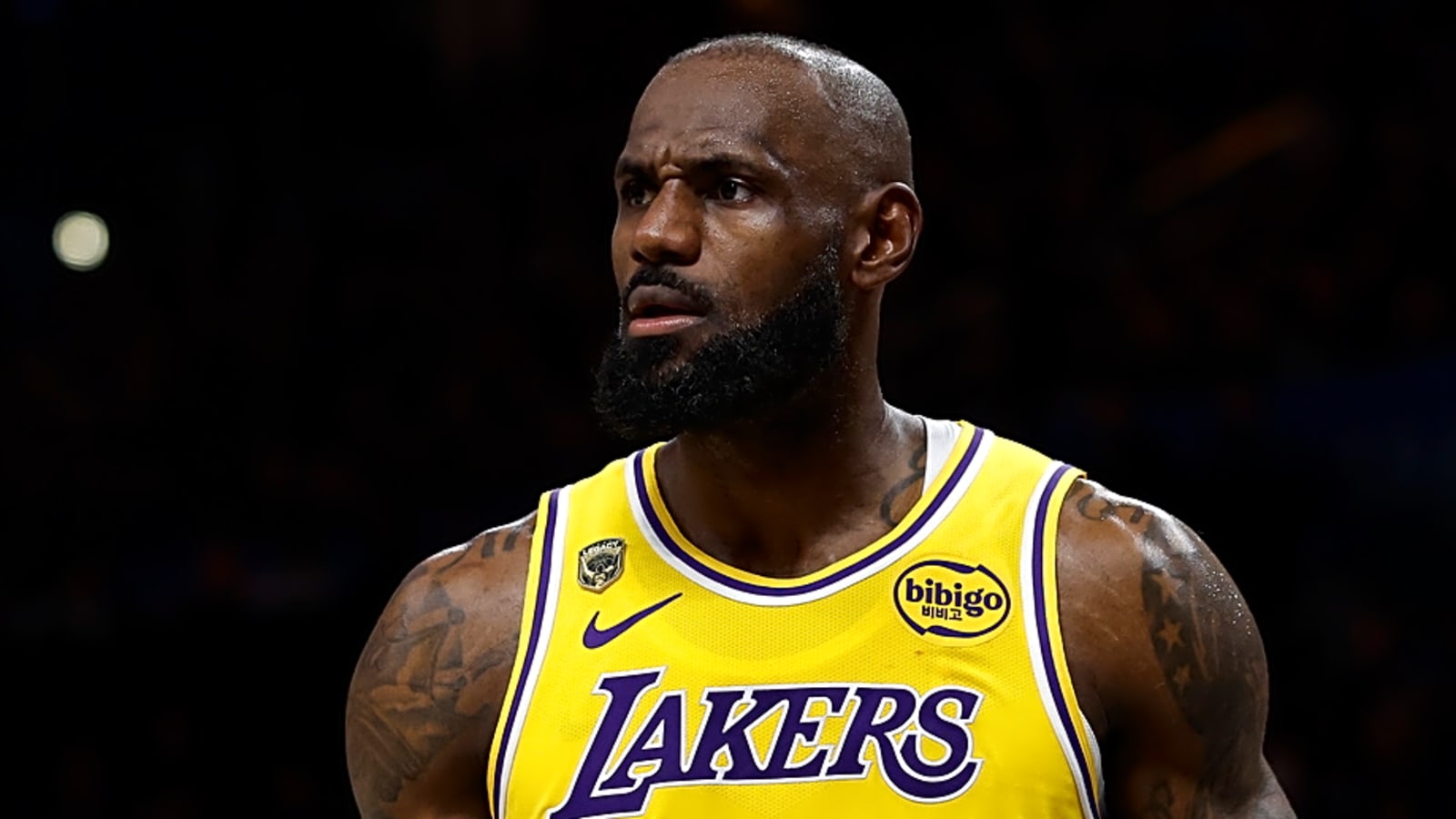 LeBron James has no reason to apologize after Lakers' Game 2 loss