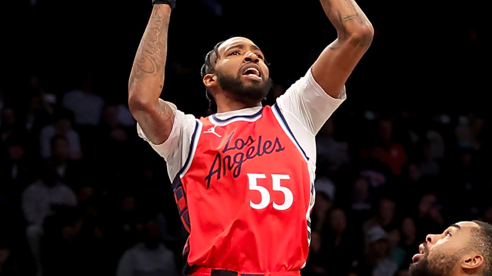 Arbitrator issues ruling on Clippers player’s dispute with agent