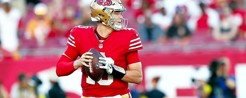 Tom Brady on 49ers QB situation: &#39;You&#39;ve got to go with the hot hand&#39;