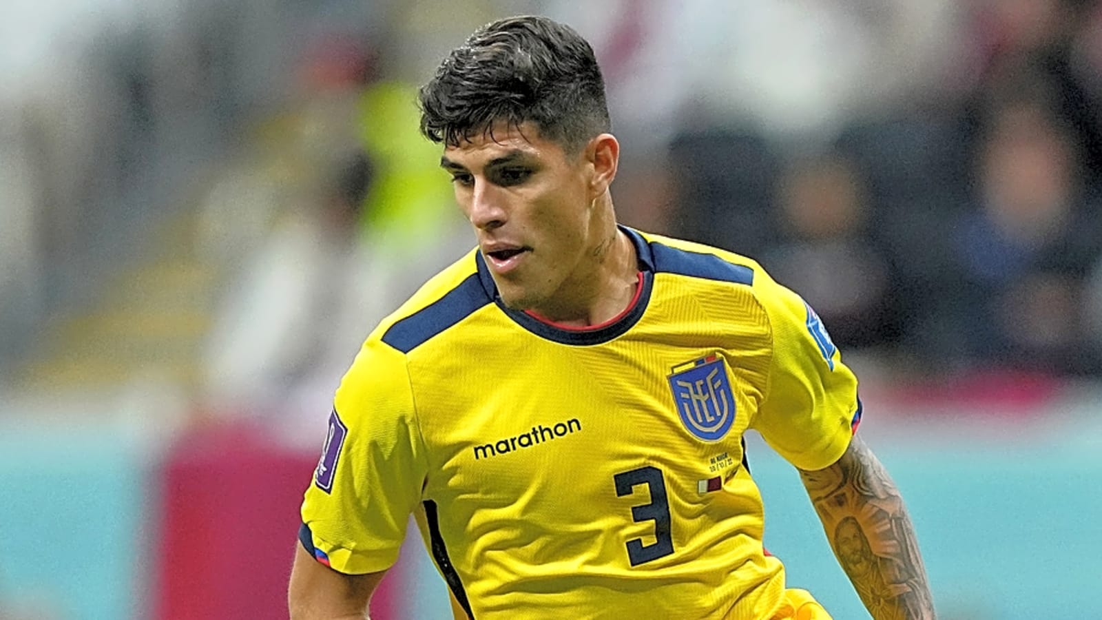 Hincapie helps Ecuador maintain a superb defensive record