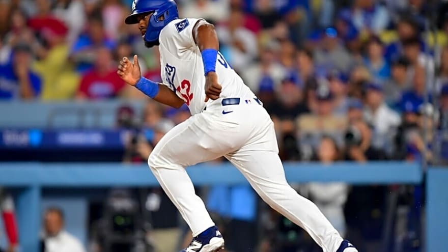 Dodgers Place Will Smith On Injured List & Call Up Chuckie Robinson