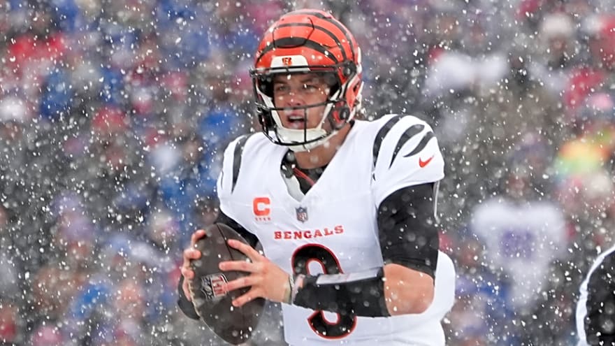 The 'Yearly NFL passing leaders' quiz