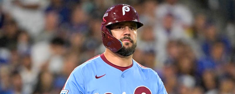 Pirates reportedly make impressive offer to Kyle Schwarber