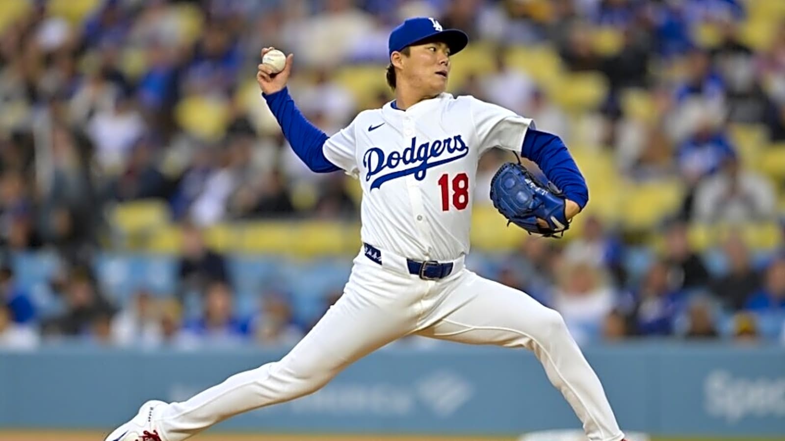Dodgers Considering Changes With Yoshinobu Yamamoto, Roki Sasaki & Ben Casparius For 10-Game Road Trip