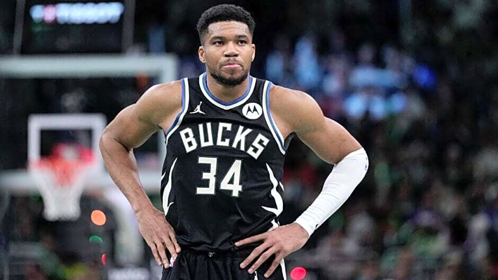 Giannis Antetokounmpo ‘putting pressure’ on Milwaukee Bucks to make trade for All-Star