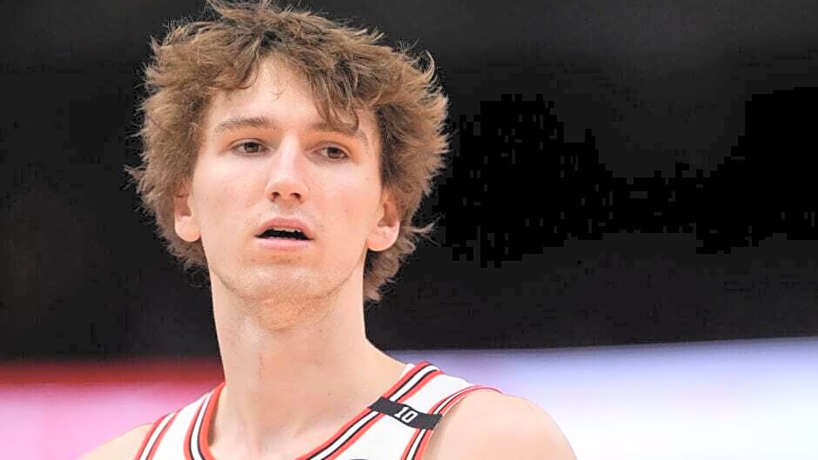 Chicago Bulls sign the shortest player in the NBA at 5ft 8″ to Summer League roster to play alongside Matas Buzelis