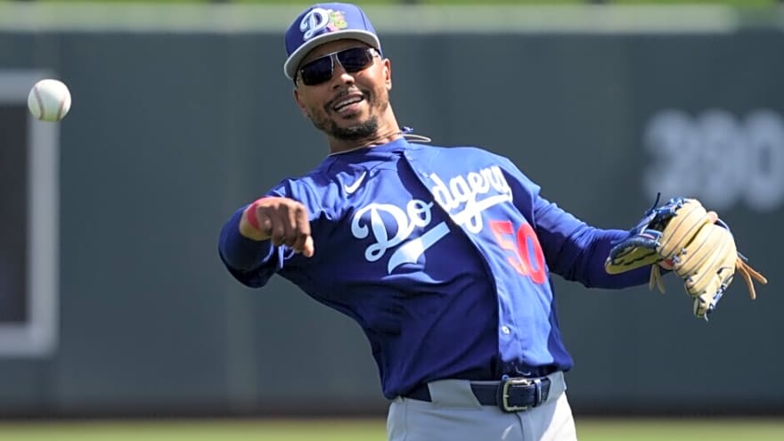 Mookie Betts Started Stretching Routine From Yoshinobu Yamamoto’s Trainer