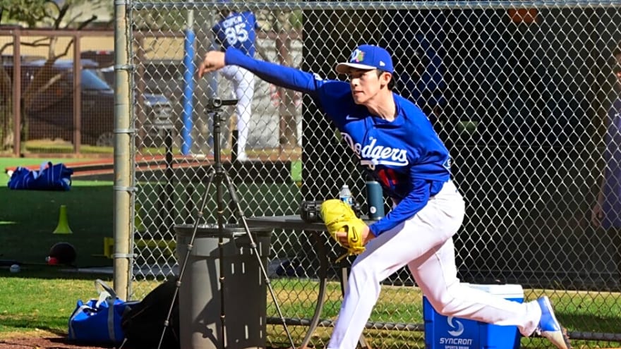  Dave Roberts Reiterates ‘Important’ Spring Training For Roki Sasaki