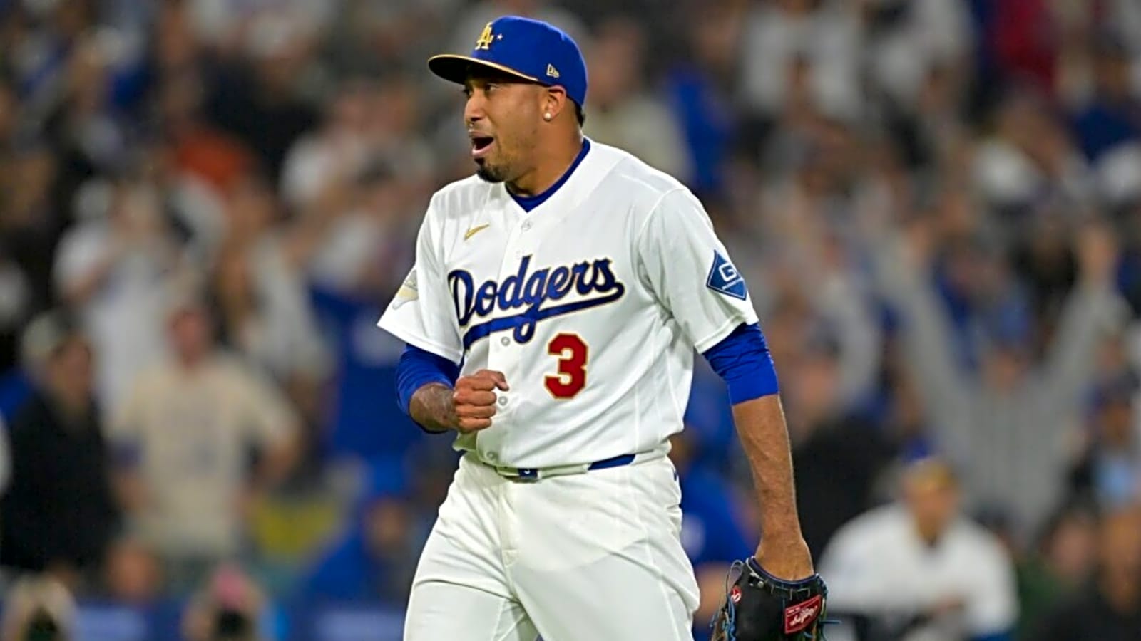 Edwin Díaz Available Out Of Dodgers Bullpen After Knee Issue
