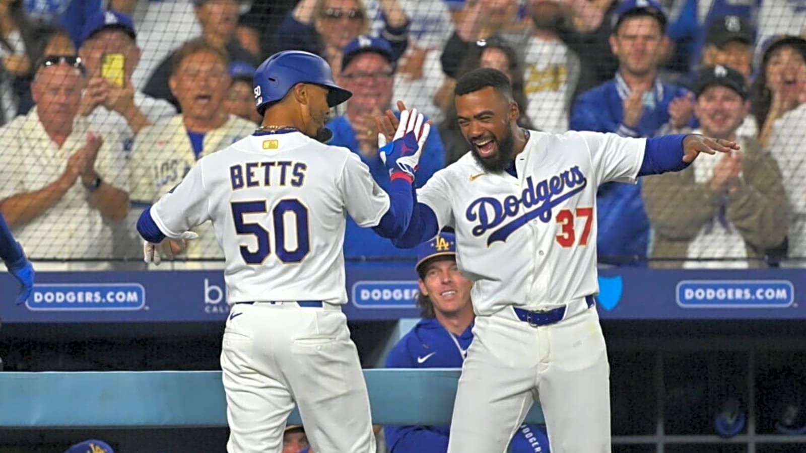 Dave Roberts: Dodgers Need Right-Handed Bats To Produce