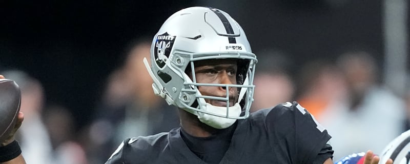 Smith can force Raiders to make a tough Mendoza decision