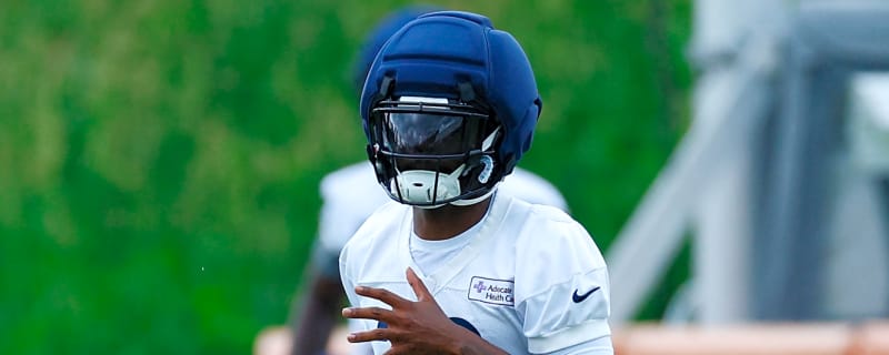 NFC Notes: Tyrique Stevenson, Devin White, Bears, Lions, Packers