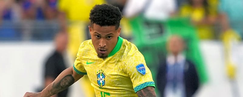Tottenham to battle Manchester United for €50 million Brazilian star