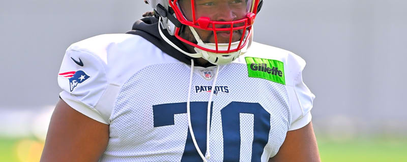 Miami Dolphins Trade for OT Caedan Wallace in Deal With Patriots