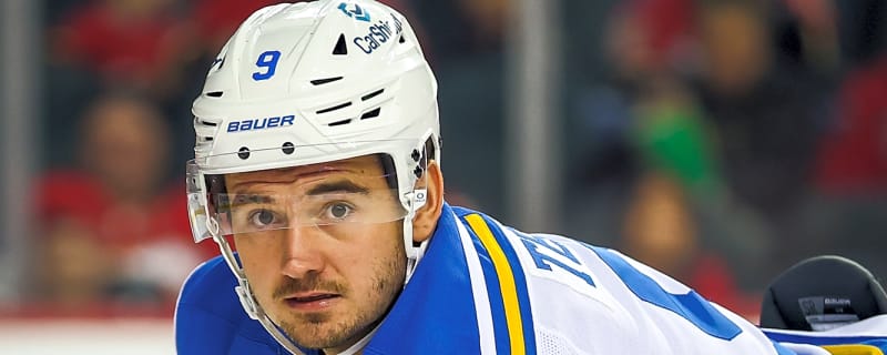 Canadiens sign forward Alexandre Texier