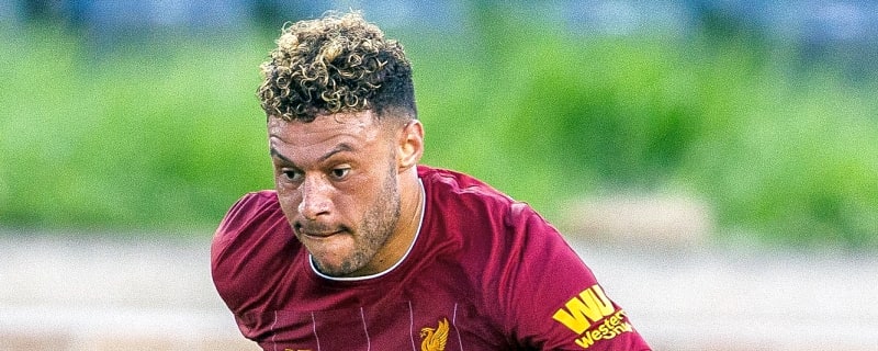 Celtic unlikely to keep Oxlade-Chamberlain as club eyes younger squad