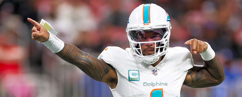 The 'NFL yearly completion % leaders' quiz