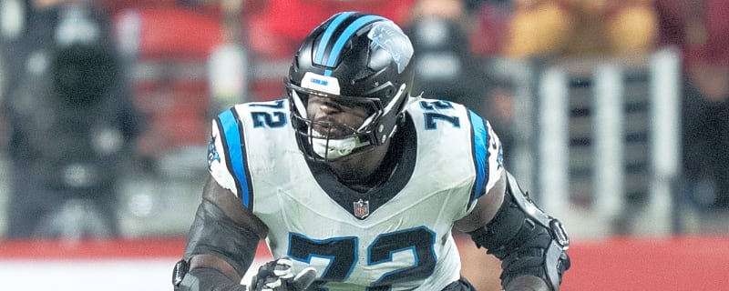 Panthers RT Taylor Moton Out ‘For A While’ With Fractured Fibula