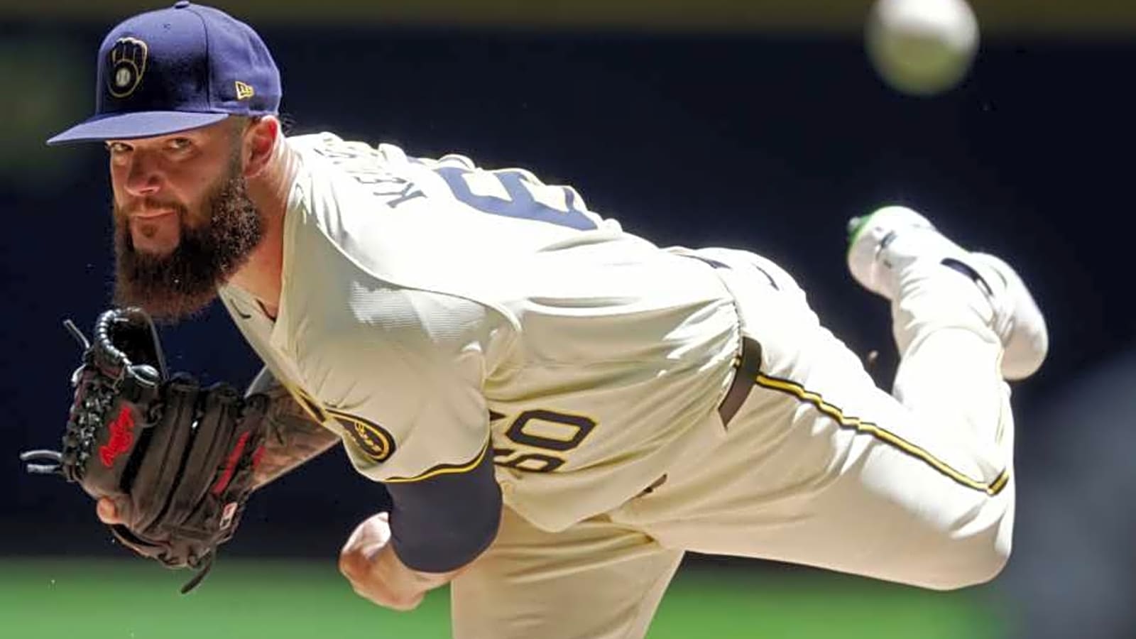 Royals Add Former Cy Young Winner Before All-Star Break