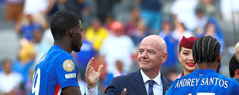 'Because of him…' – Mamadou Sarr explains how Liam Rosenior changed his game