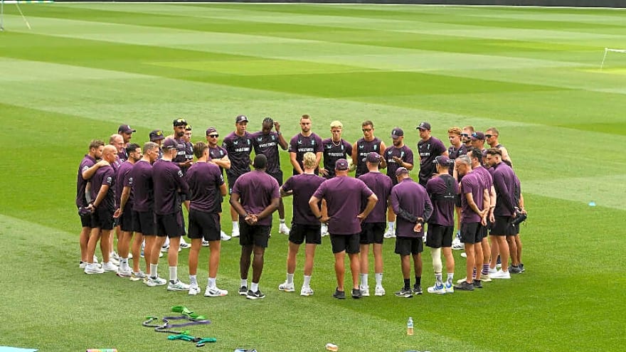 Ashes 2025-26: &#39;If that&#39;s the way you play, might as well go home&#39; - Former England all-rounder slams Ben Stokes and Co. after Perth humbling