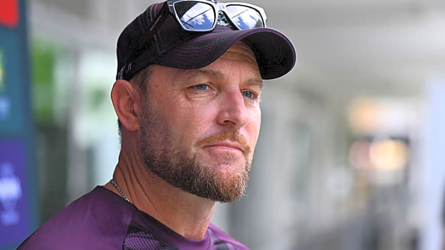 Ashes 2025-26: ‘The airport incident wasn’t ideal’ - McCullum admits his side handled it well