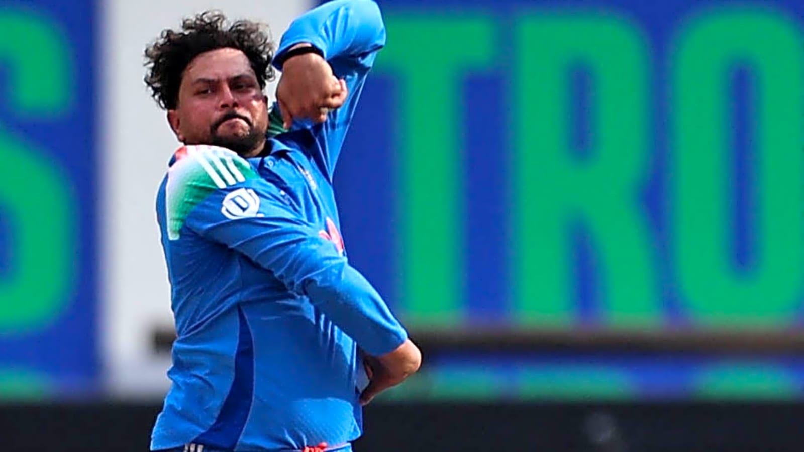 AUS vs IND 2025: "Play Kuldeep Yadav instead of a batter" - Former India pacer's advice to Gautam Gambhir for 3rd ODI