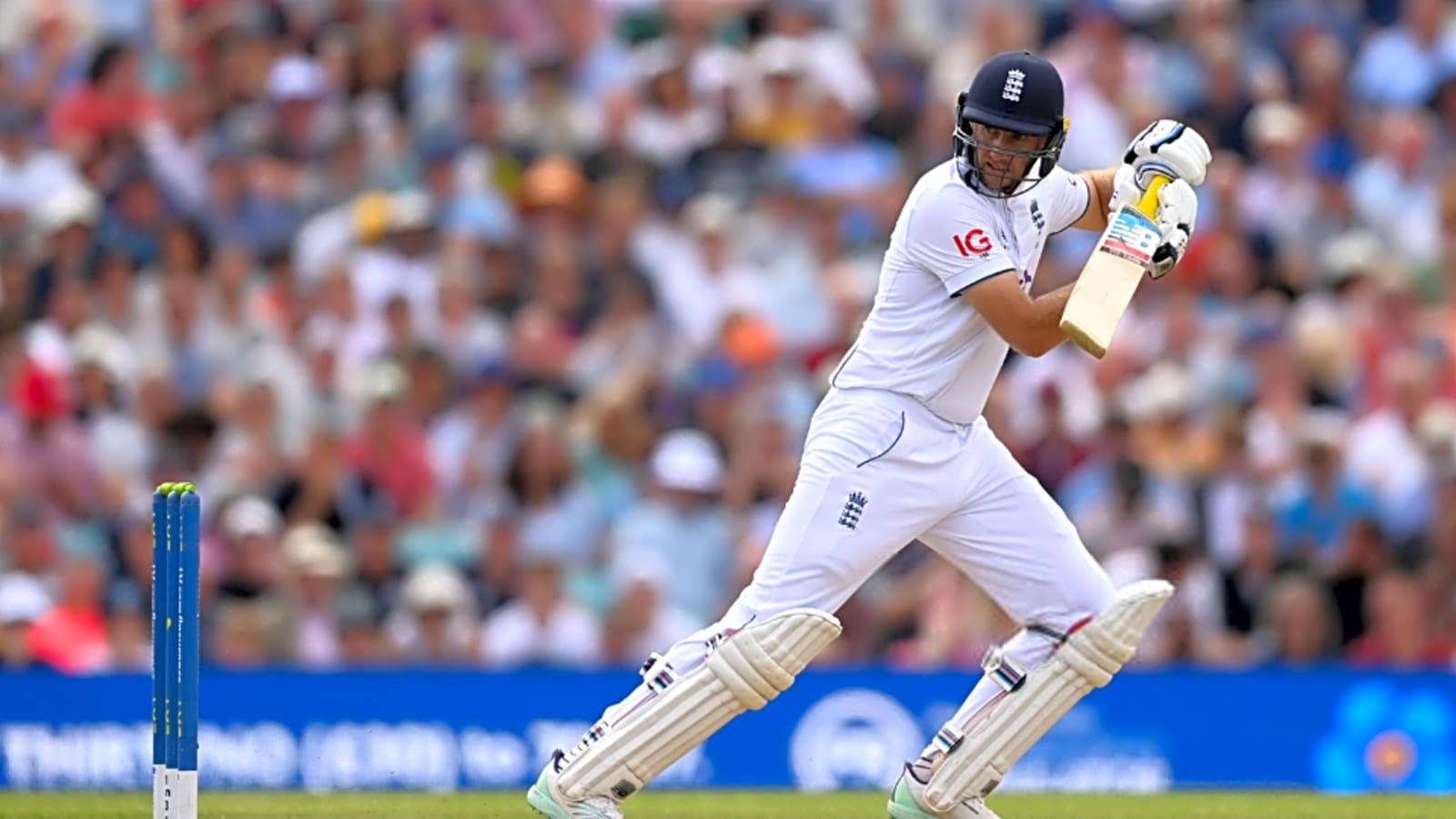Ashes 2025-26: Australia legend gives himself wild dare if Joe Root fails to end century drought in Australia
