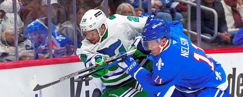 Hurricanes, Avalanche insult former fans with throwback jerseys