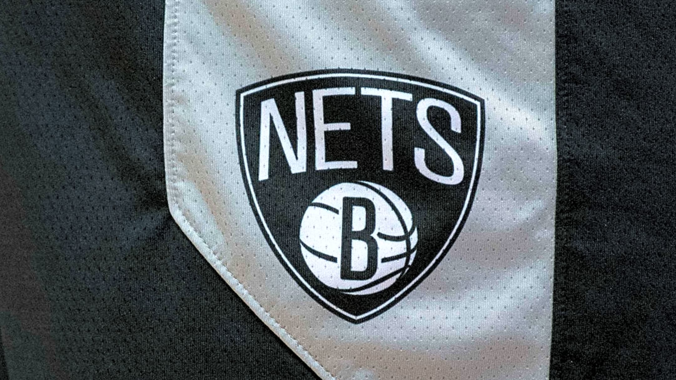 Brooklyn owner calls Knicks title 'embarrassing' for Nets fans