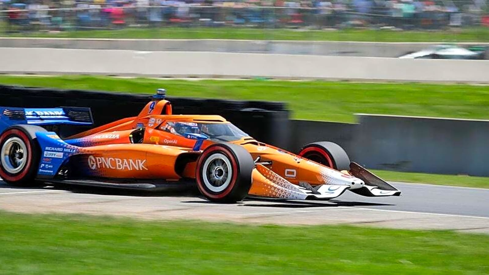 Scott Dixon edges Alex Palou at Mid-Ohio