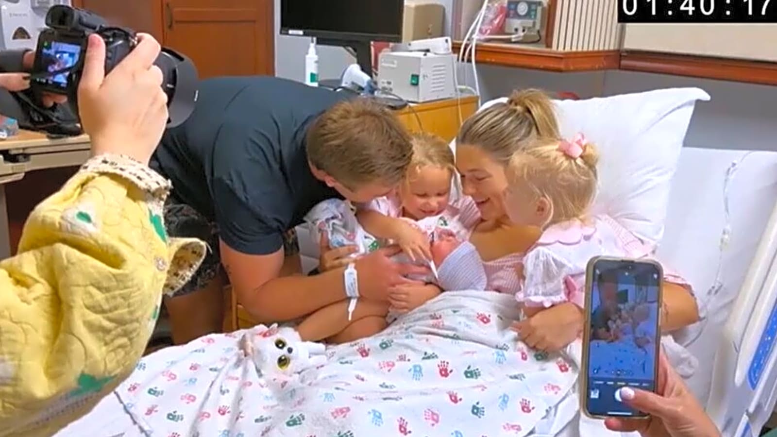 ‘Duck Dynasty: The Revival’: Sadie Robertson Gives Birth to Third Daughter