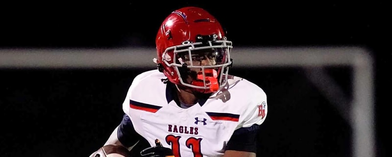Elite five-star WR recruit explains why he committed to Big Ten program