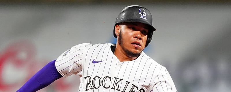 Rockies place Thairo Estrada on IL with thumb sprain