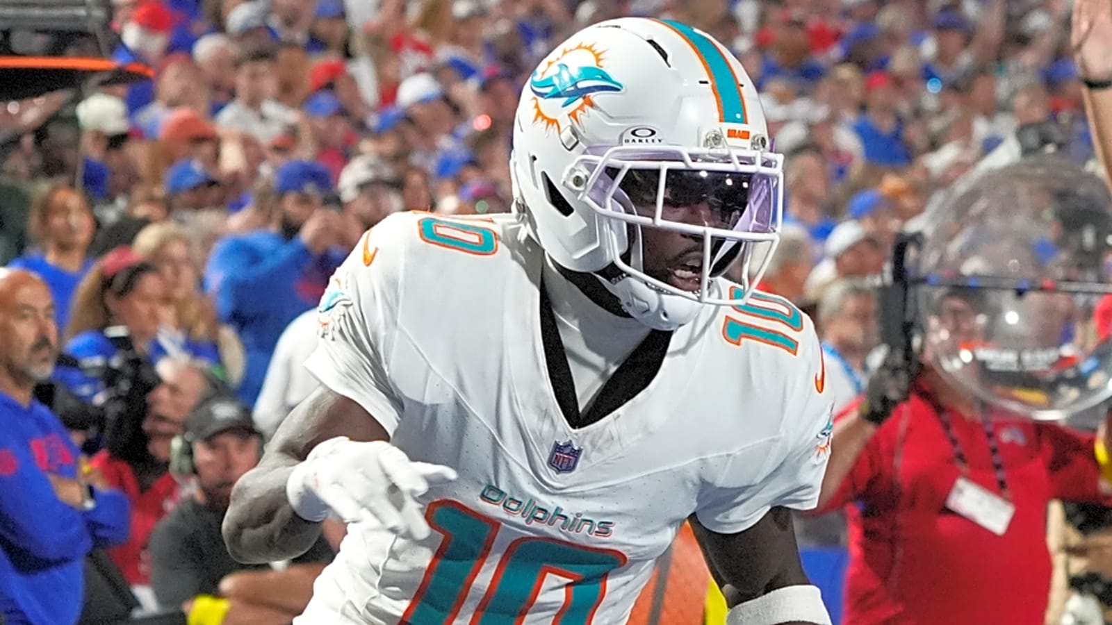 Tyreek Hill linked to two teams after his release