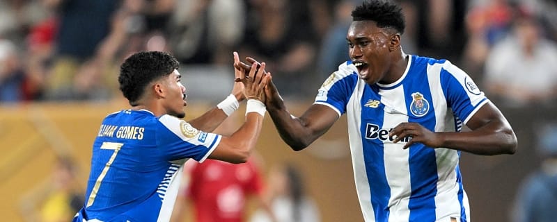 Chelsea consider audacious £133m double deal for striker & midfielder from same club